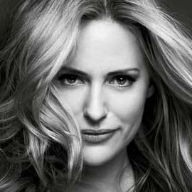 Aimee Mullins
